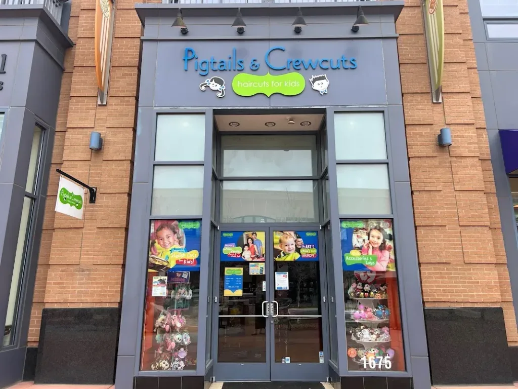 Pigtails & Crewcuts: Haircuts for Kids - Northfield, CO — Hair salon in Denver